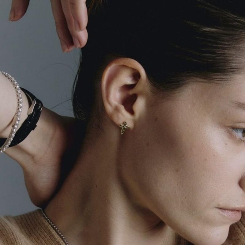 Gaman Gold Crux Tempus Studs