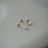 youngglow 14k mini cube piercing