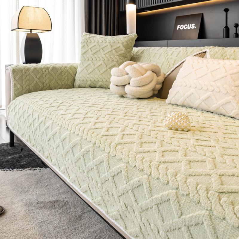 Solid colored plush sofa mat, universal all year round, pet friendly and scratch resistant, non slip sofa cover