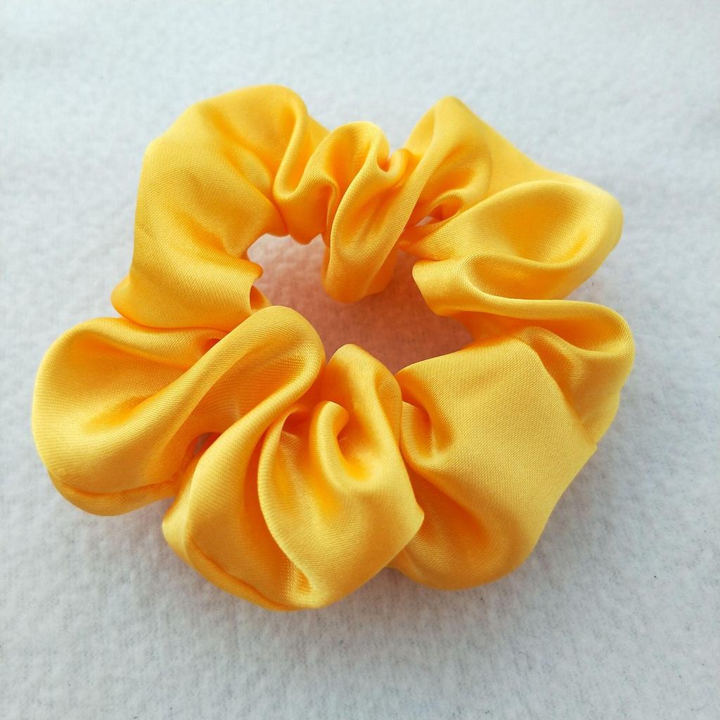 Satin Silk Hair Tie: High-End Women's Rubber Band for Elegant Buns