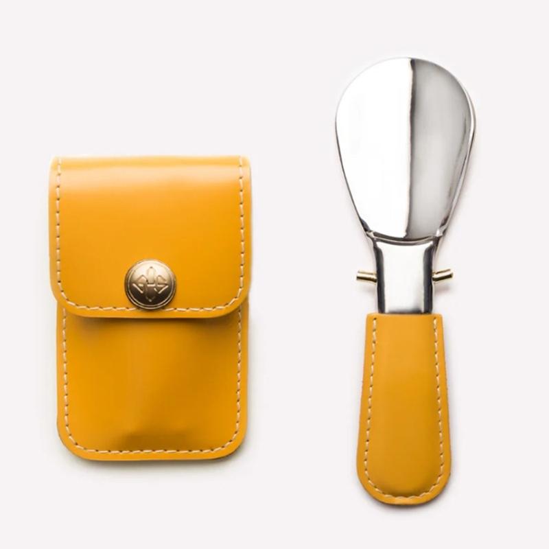 Calzador Plegable Portátil de Acero Inoxidable con Agarre Ergonómico de Cuero Calzador Portátil para el Hogar, Oficina, Viajes