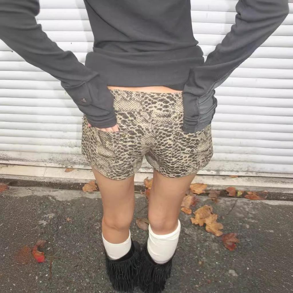 European Retro Leopard Print Lace-up Denim Shorts - Women's Y2K Low-rise Slim A-line Hot Pants