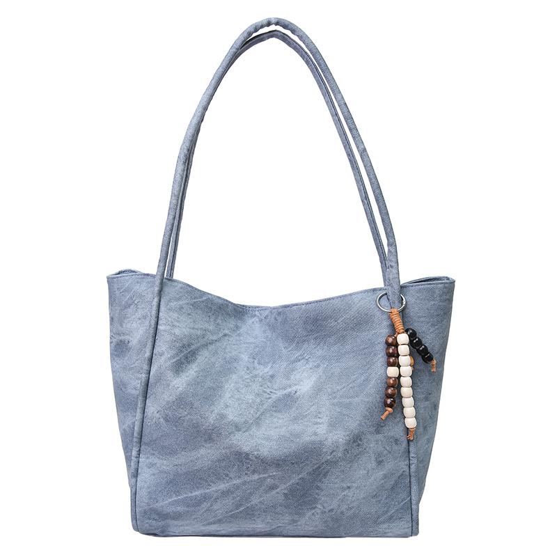 

Fashi Large Capacity Solid Color PU Hasp Sweet Shoulder Bags 2026 High Quality Commuting Ccise Versatile Women s Tote Bags