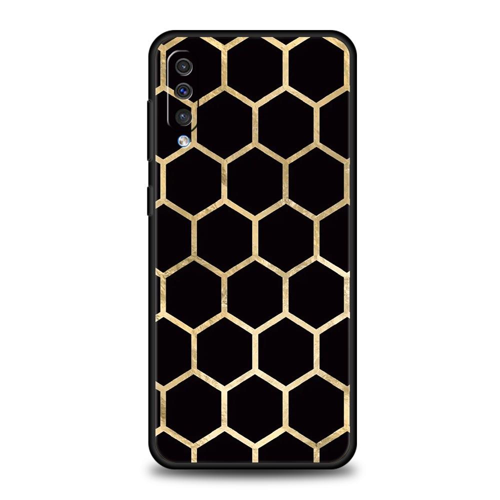 Honeycomb Pattern Phone Case For Samsung A26 A36 A56 A54 A52 A50 A70 A40 A12 A14 A16 A22 A24 A42 A34 A32 5G A04s A06 5G Cover