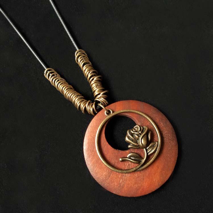 Ethnic Style Cotton-Linen Wooden Sweater Chain Necklace with Alloy Leaf Pendant