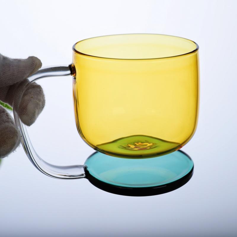 Kreativer Hänge-Glasbecher Kaffee Milchsaft Trinkbecher Wasser Hohes Borosilikatglas Farbblockierendes Glasbecher Bierbecher