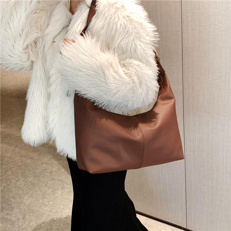 Chic Street Style Pu Tote Bag For Women 2023 Spring Fashion Simple Design Spacious Shoulder Bag