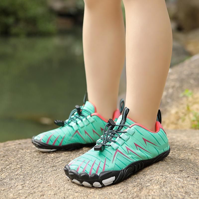 New Large Size Wading Thickened Outdoor Five-finger Hiking Shoes Couple Fitness Sports Stream Walking Shoes