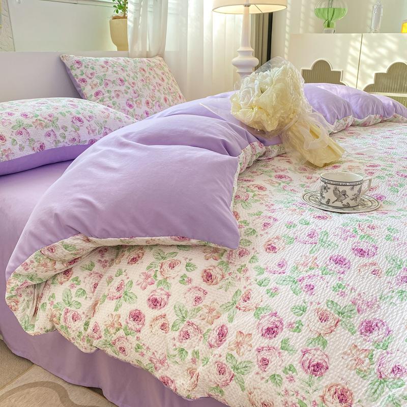 

Постельное белье из ситца, комплект из четырех предметов: простыня, пододеяльник, наволочки 1.2m bed