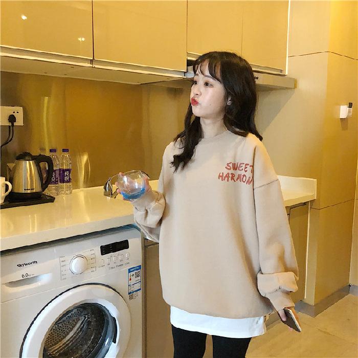

New Autumn and Winter Style Plush Thickened Base Shirt Korean Version of Letters Round Neck Loose Women s Sweatshirt Student Couple Tops for Women One size