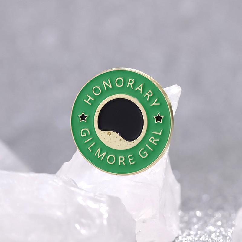 Girls Gilmore Creative Honor Coffee Brooch Distinctive Green Geometric Letter Brooch Pin