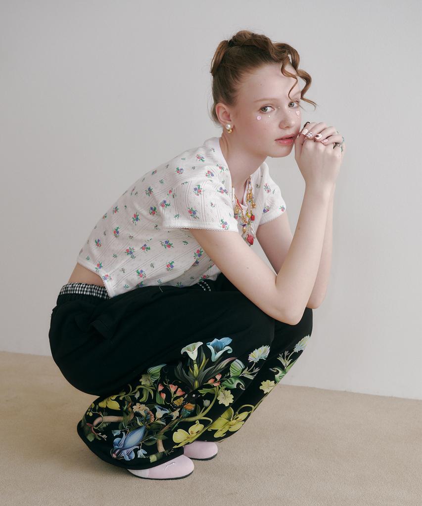 Tusyesongjeu Black Flower Print Wide Jogger Pants
