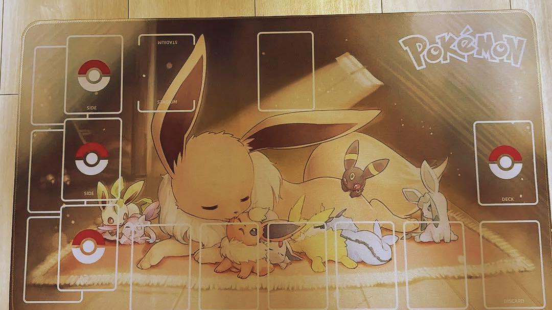

[USED] Pokemon Eevee play mat (overseas)