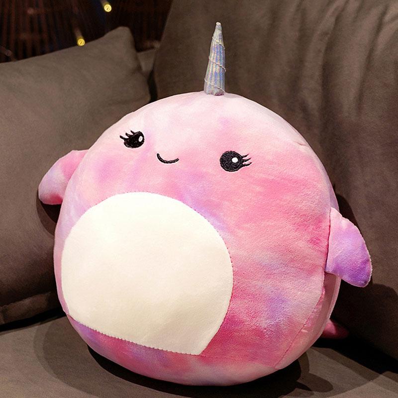 

Squishmallow Мультяшная плюшевая игрушка Большие глаза Маленькие глаза Кит Подушка Хлопок ПП Purple Big Eye,40cm/15.7 in