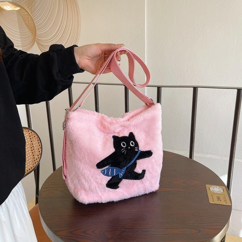 Autumn and winter plush messenger bag women's new fashion cartoon shoulder bag cute niche student backpack
