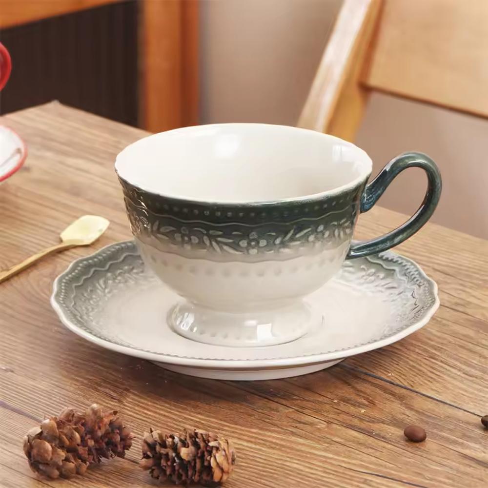 

Набор кофейных чашек и блюдец SOLECASA Элегантная ретро-керамическая кофейная кружка с цветочным узором Чашка и блюдце для послеполуденного чая Романтические чайные сервизы