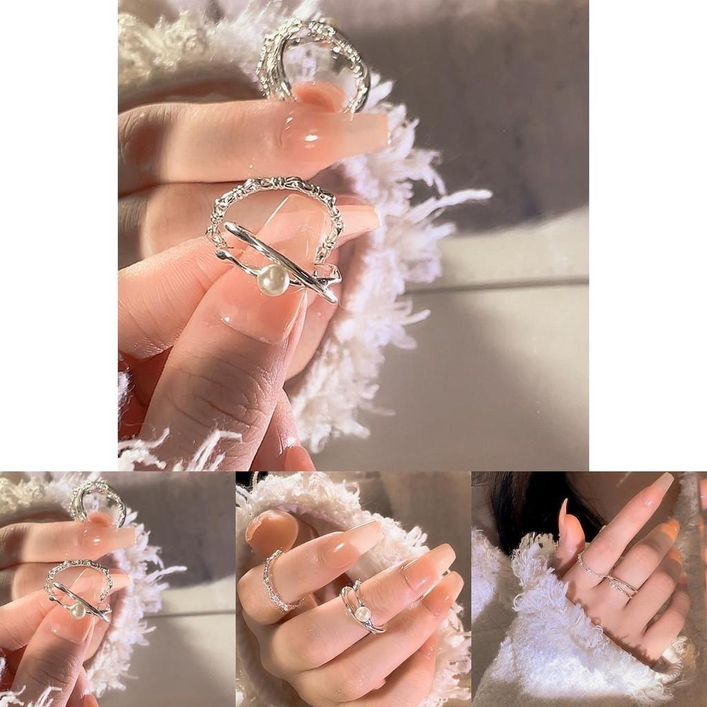 Adjustable Designed Beautifully Pearl Ring For Women With Modern Geometric Style