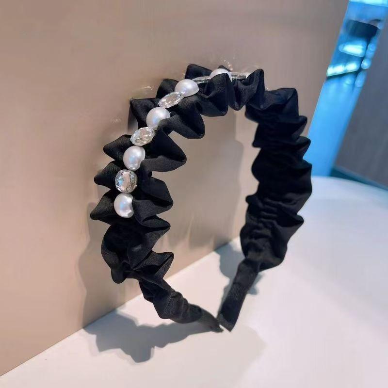 Luxury Autumn/Winter Hairband for Women - Elegant Wide-Brimmed Skull Top Clip for Hair & Face Wash.