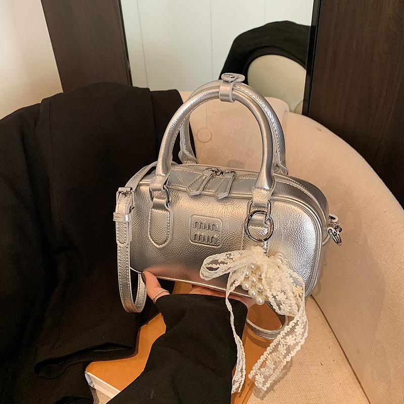 Popular Small Bag Women's New Fashion Versatile Messenger Bag Portable Pillow Bag