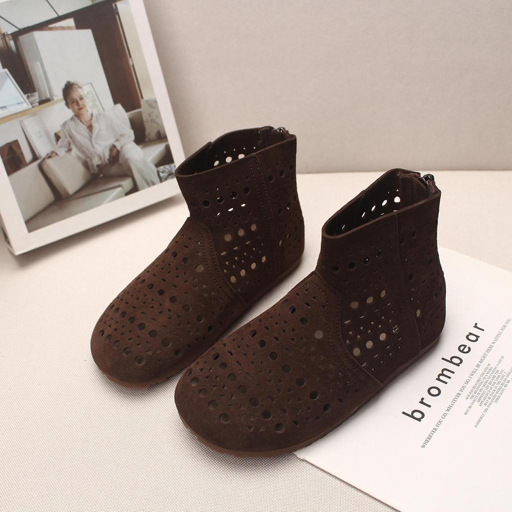 2026 Summer Korean Style Fashionable Girls' Short Boots - Breathable Hollow Sandals for Toddlers with Soft Soles