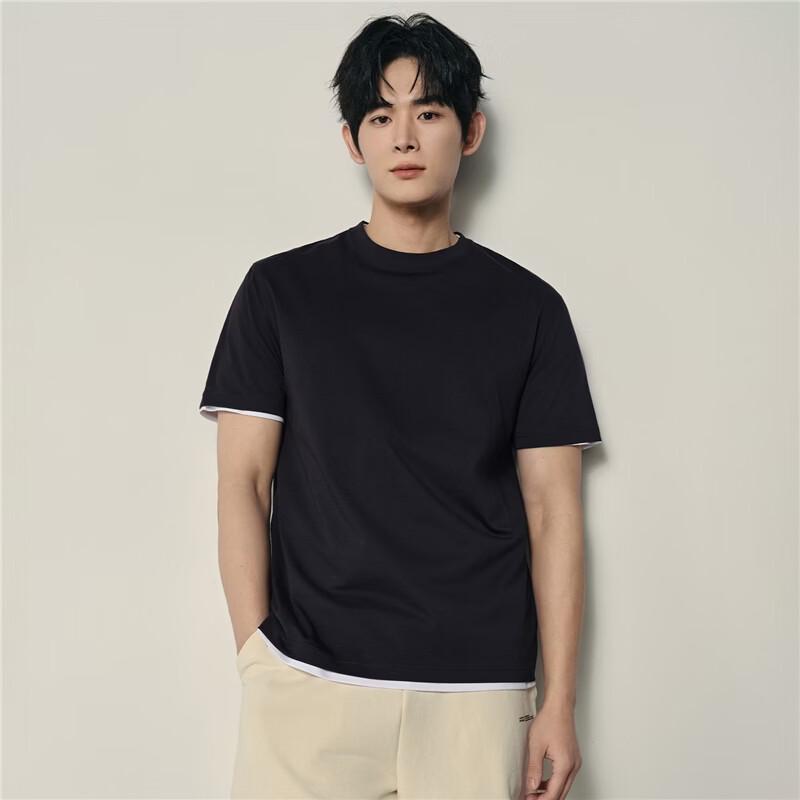 Giordano Men's Korean Style Solid Round Neck Short Sleeve T-Shirt