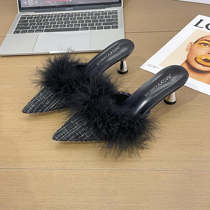 Fashion Women's Baotou Slippers Winter New Pointed Cloth Plus Plush Anti-slip Wear-resistant Slip-on High Heels