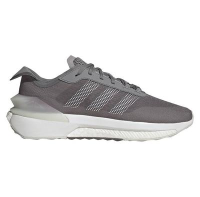 Avryn Sneakers