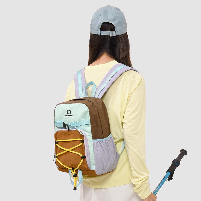 Colorblock Sport Backpack with Front Bungee Cord Buckle Strap Casual Lightweight Daypack for Outdoor Travel