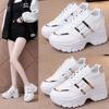 Boutique Women's Breathable Sneakers Korean Edition Fashion Versatile Casual Board Shoes Soft Soled Youth Sports Running Shoes