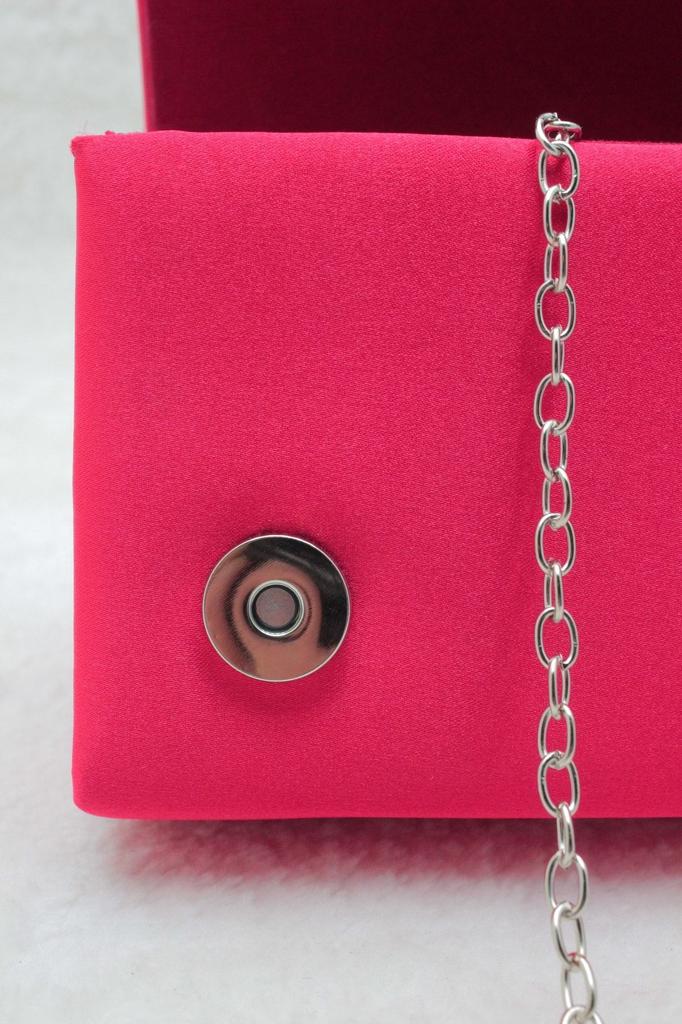 Women's Stylish and Useful Evening Dress Bag Satin Silver Evening Dress Bag Clutch Portfolio Strap Shoulder and Hand Bag 2023