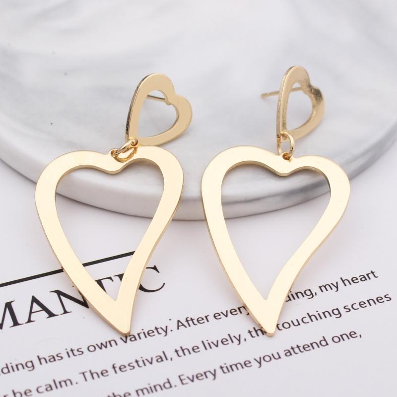 Heart Drop Earrings for Women Hollow Geometric Statement Pendants Hanging Earrings Uneven Alloy Dangle Earrings Boucle D'oreille