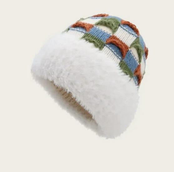 

Handmade Retro Colorful Winter Wool Hat for Women - Warm, Versatile, Plus Velvet, Ear Protection, Face Slimming One Size