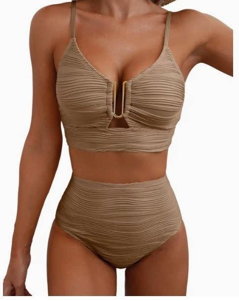 1Set Solid-color sexy gathered bikini swimsuit for women for beach wear