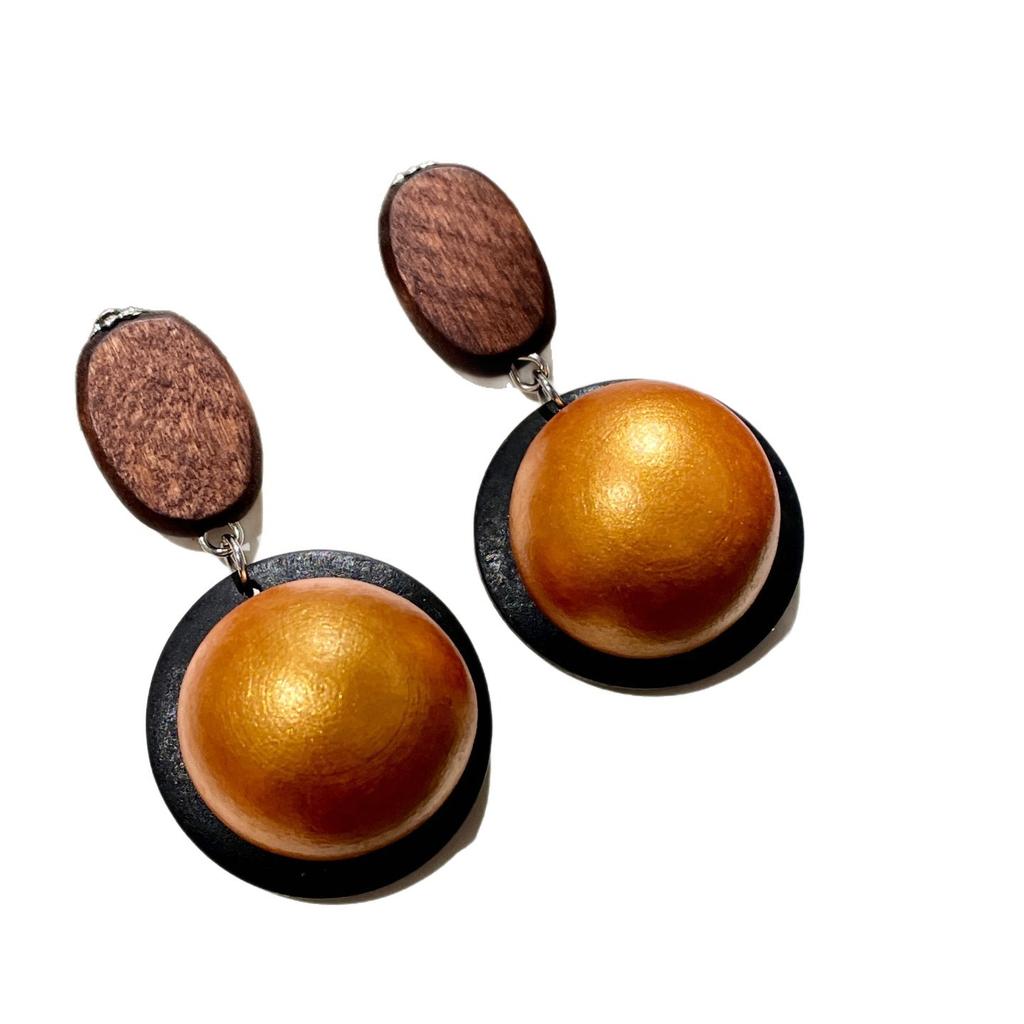 Retro Wooden Black Round Three-dimensional Semi-spherical High-end 2026 Women's Earrings