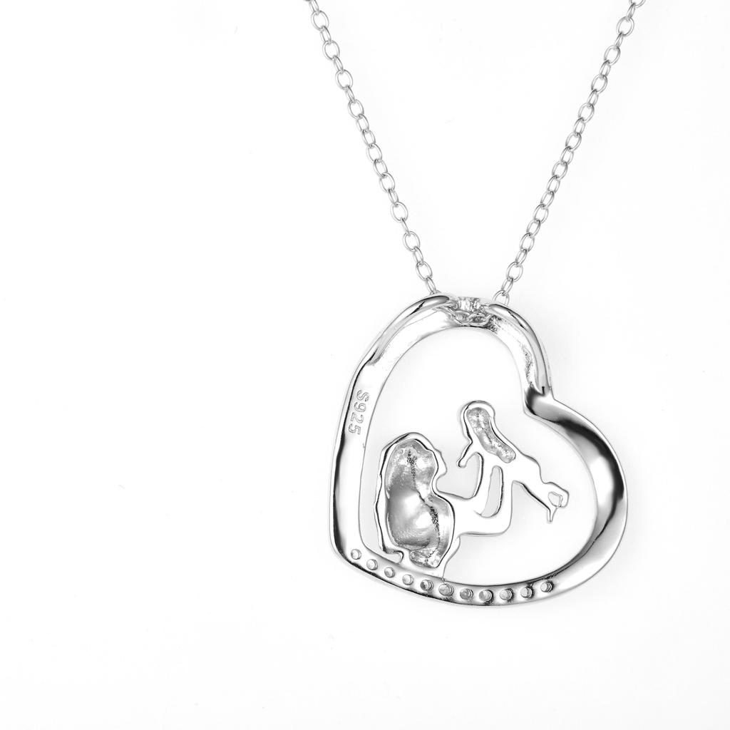 Exquisite necklace with pendant, "embrace of mother and child" jewelry, accessories for women on mother's day
