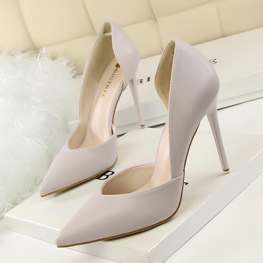 

Bigtree Fashion Simple Night Club Show Thin Women s Shoes Fine Heel Super High Heel Shallow Mouth Pointed Hollow Single Shoes 40 сірий