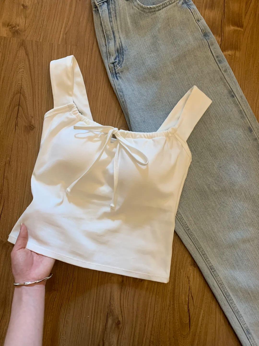 

Дизайнерский белый жилет на шнуровке для женщин, летний с нагрудной подкладкой, верхняя одежда, внутренний маленький слинг, короткий облегающий топ Sweet and Spicy XS белый