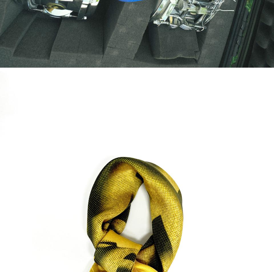 (VÅGHALD) våg till jorden X UNCOMMON Collaboration MD