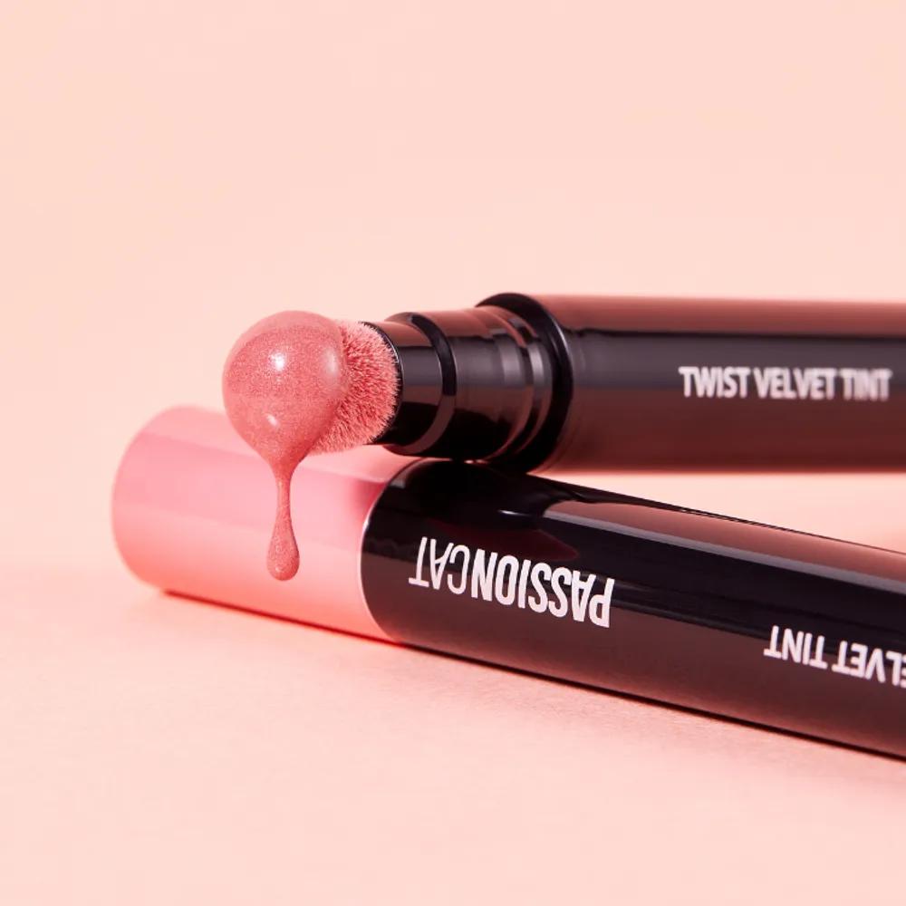 NEW Passioncat Long-lasting Twist Velvet Tint 3.5g No. 1 True Sunset