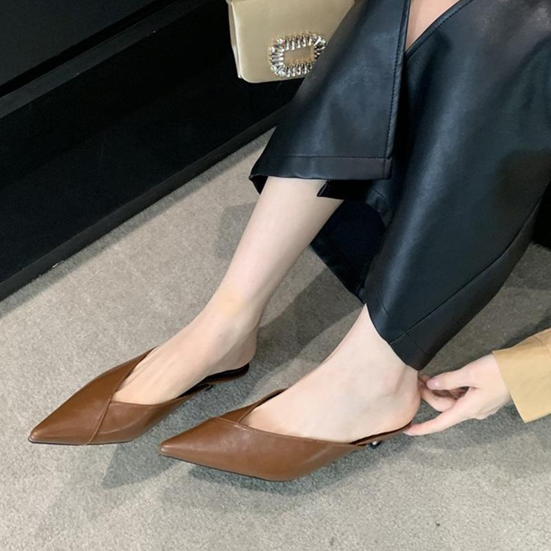 2025 Summer Simple Temperament Bag Head Half Slippers Women's Shoes Wear Versatile One Pedal Middle Heel Sandals