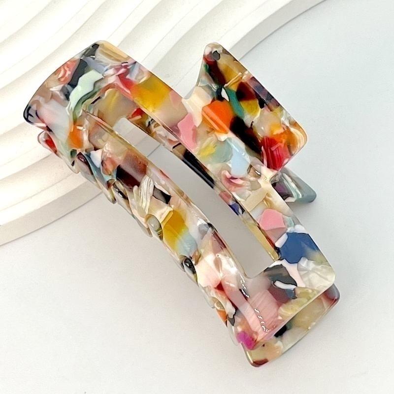 European & American Women’s Black & White Checkered Hair Clip - Large Acetate Acrylic Claw for Bun Hairstyles