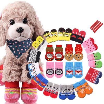 1 Satz/4 Stück Mode Weihnachten Neujahr Cartoon Haustiersocken Weiche Baumwolle Niedliche rutschfeste warme Hundesocken für Hunde Teddy Katzen Heimtierbedarf