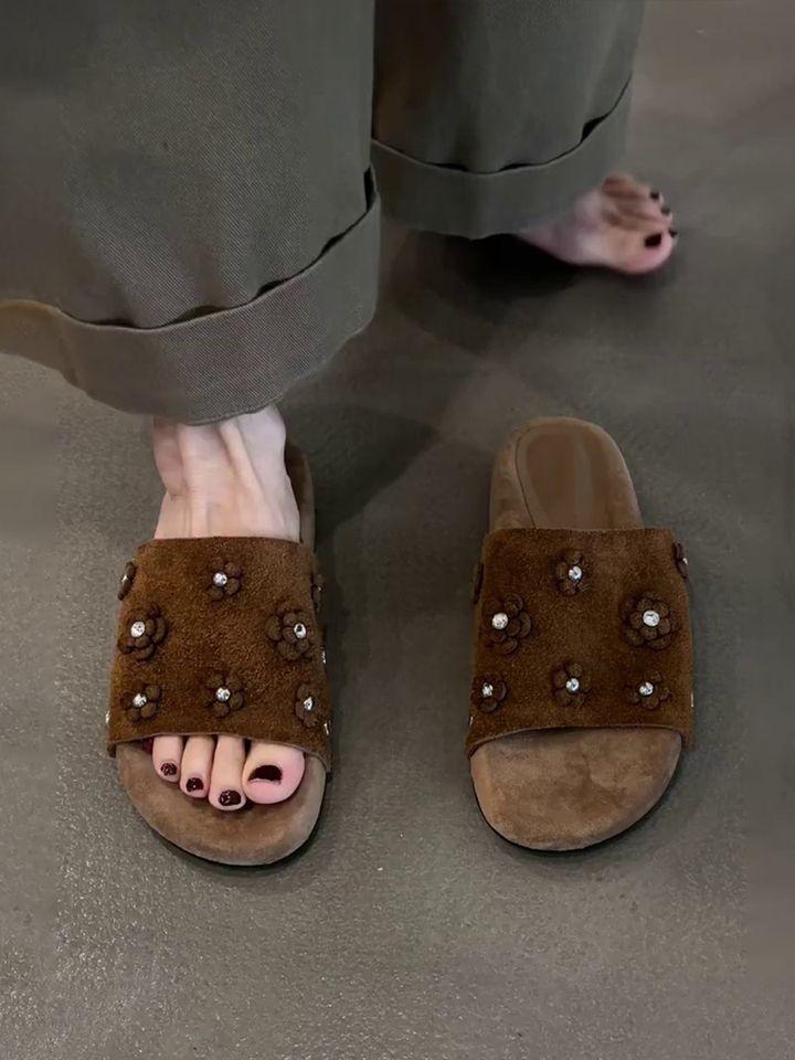 Fashion flower open-toed cool slippers women's summer new thick-soled extraordinary foreign style comfortable wear anti-velvet versatile sandals