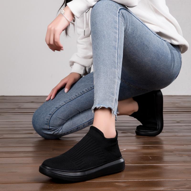 Женские черные мокасины для вождения — фото 15