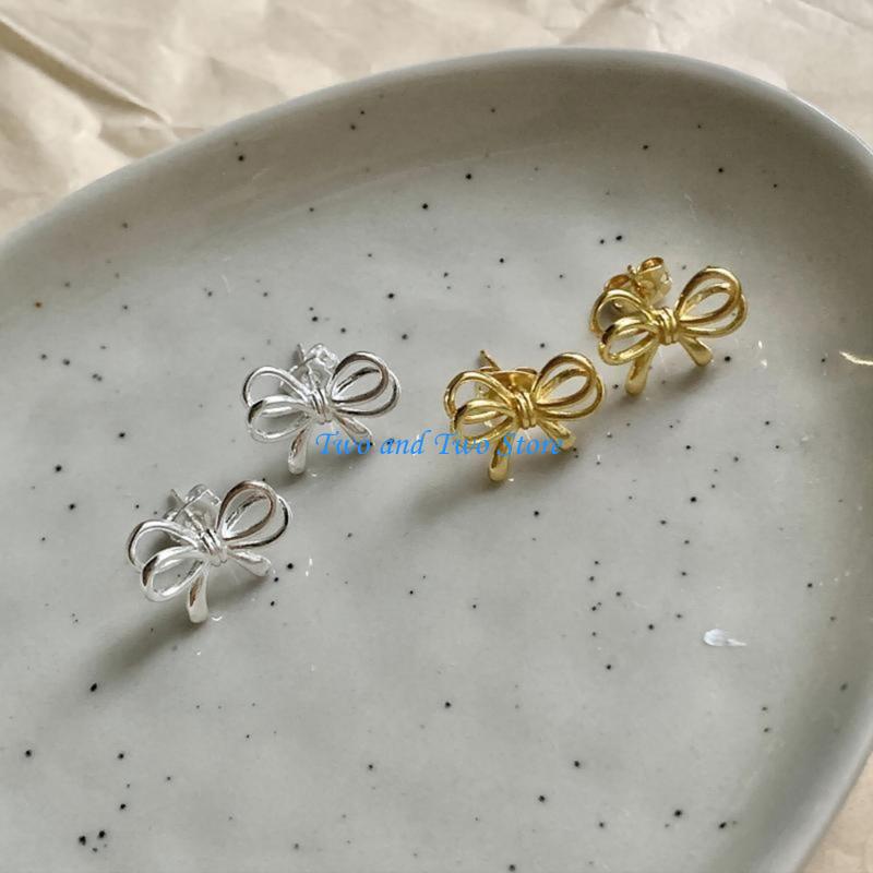 HX6F Bowknot Shaped Ear Studs Glossy Gold/Silver Earrings for Elegant Ladies