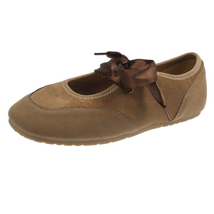 Unique style, highlighting personality charm! Rubber square head middle mouth without inner lining flat heel flat heel suede single shoe