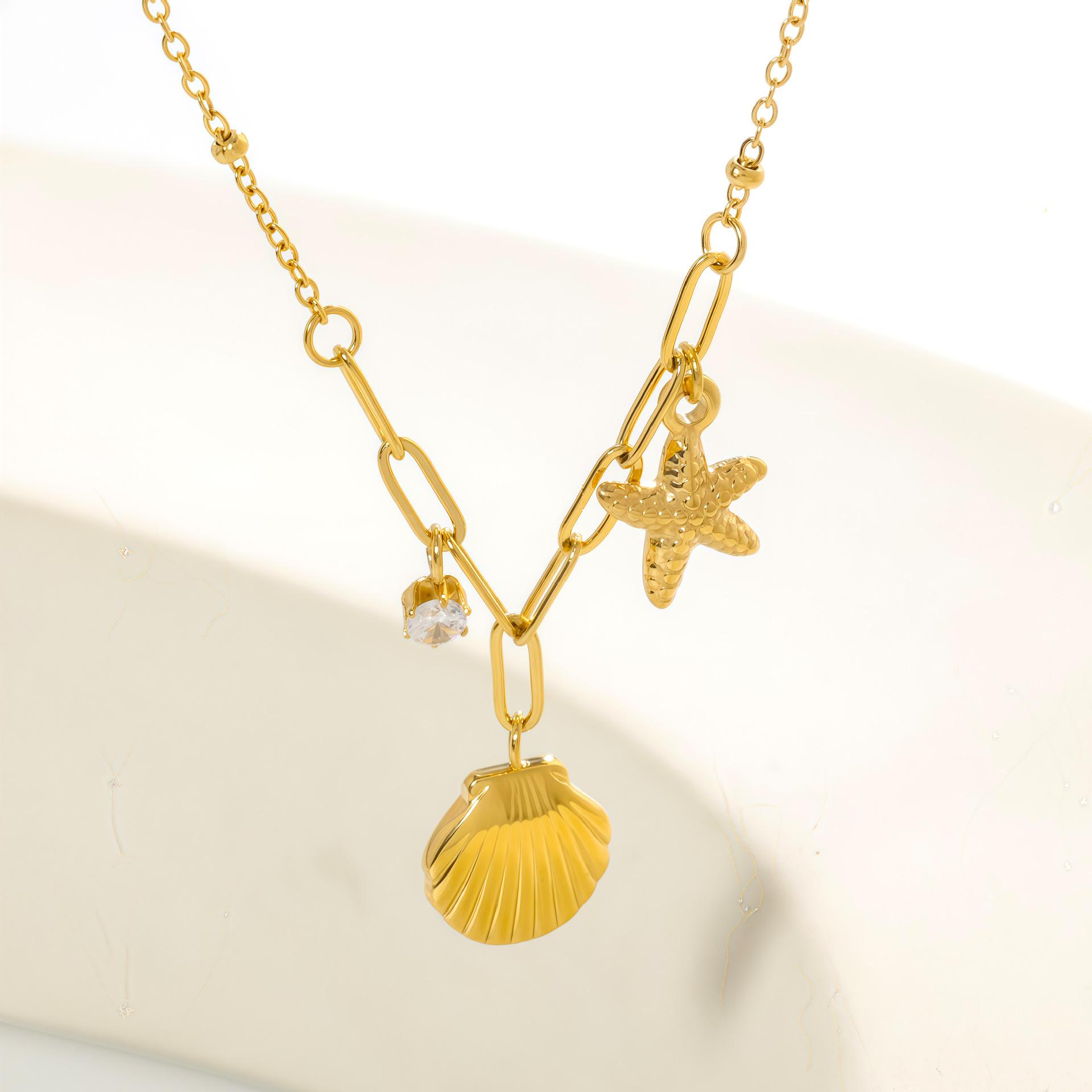 

Starfish Shell Pendant, Stainless Steel Necklace, Niche Design, Travel Versatile, High-End Women S Jewelry
