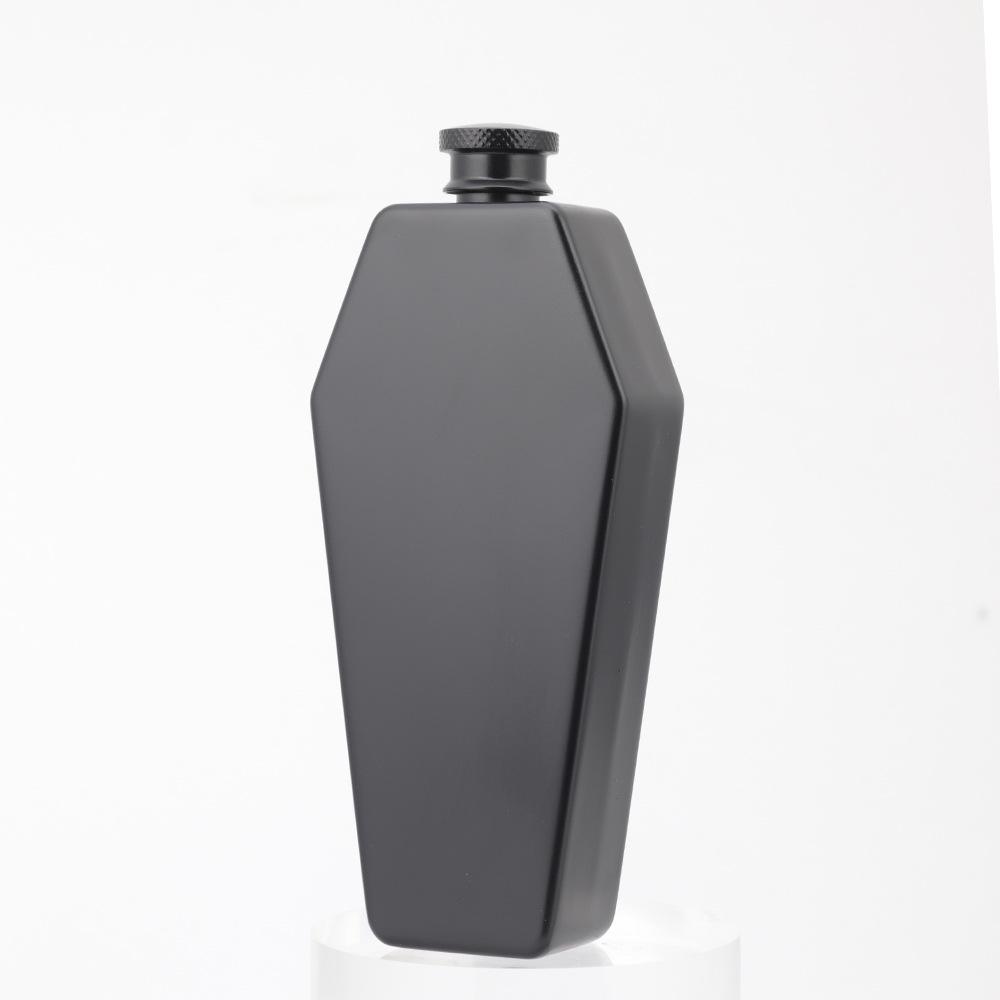 Compact 304 Stainless Steel Hip Flask - Food-Grade, Portable, Creative Barware for Outdoors and Baijiu.