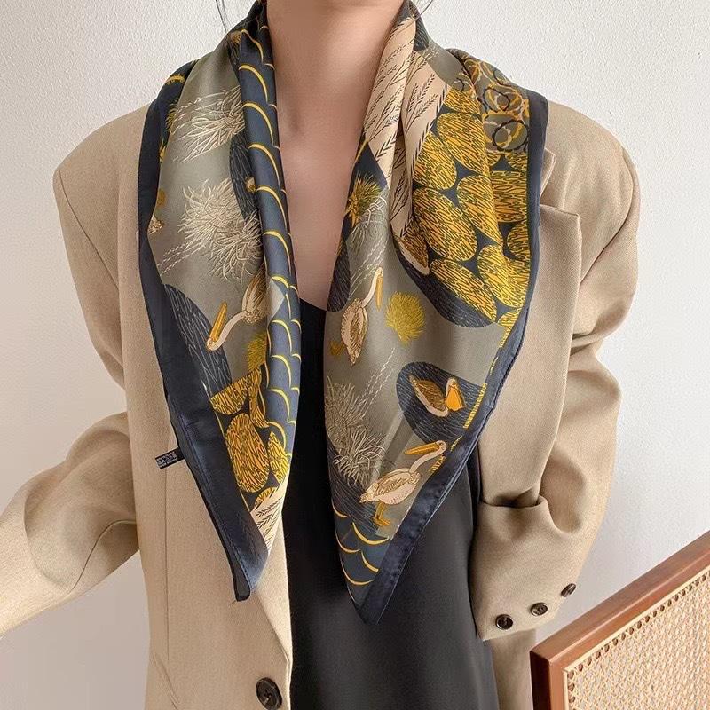 New silk scarf women's fashion versatile sense 70 square scarf neck protection scarf spring and autumn retro scarf tied bag