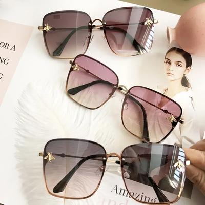 Occhiali da Sole Designer Marca Lusso Donna Vintage Senza Montatura Quadrati Occhiali da Sole Femminili Lenti Sfumate Ape Piccola Signora Oculos